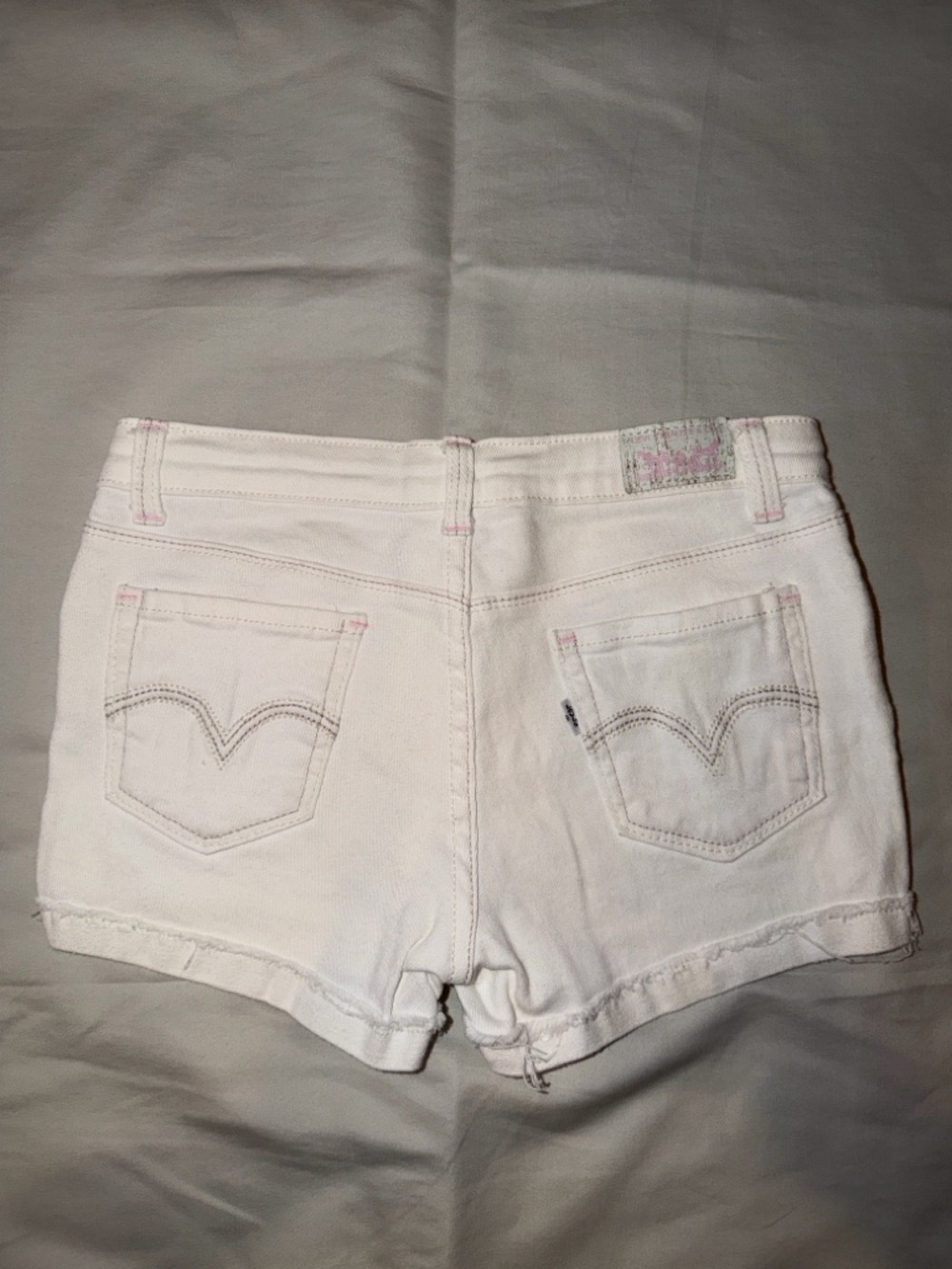 Levi's‎ White Denim Kids Shorts with Pink Stitching